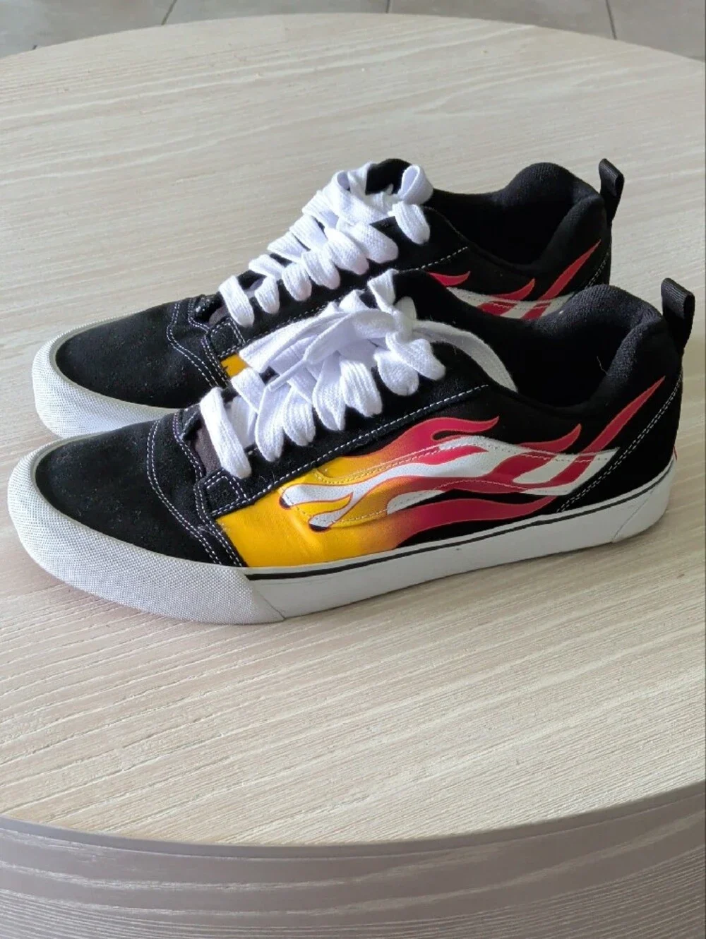 Van's Old Skool Flame Colorway